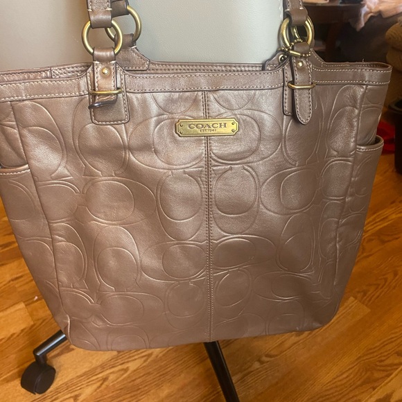 Coach Brown Signature Tote with Glossy Finish - Picture 3 of 10